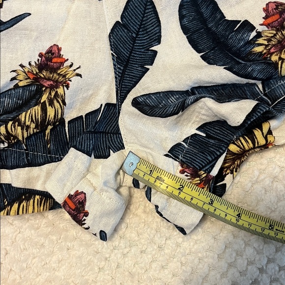 Desmond & Dempsey H&M Women Shorts Linen Blend Tropical Print Blue White Size 10 - Picture 5 of 9